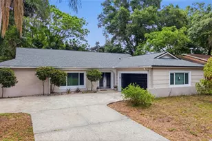 2447 Grove Ridge Dr, Palm Harbor, FL 34683 - Photo 2