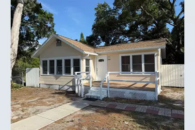 3726 18th Avenue S, Saint Petersburg, FL 33711 - Photo 1