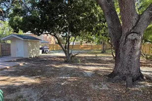 3726 18th Ave S, Saint Petersburg, FL 33711 - Photo 2