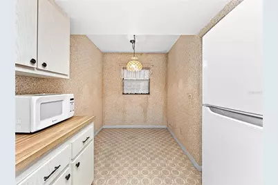 11485 Oakhurst Road #A102, Largo, FL 33774 - Photo 14