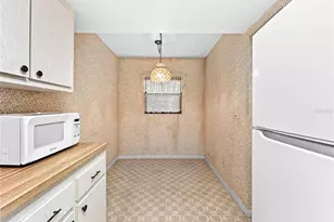 11485 Oakhurst Rd, Largo, FL 33774 - Photo 14