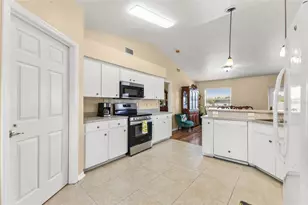 3315 Sanoma Dr, Lakeland, FL 33811 - Photo 2
