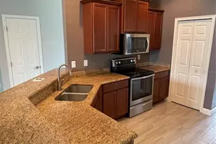 2597 Highlands Creek Way, Lakeland, FL 33813 - Photo 8