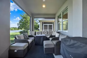 7223 Blue Beech Dr, Riverview, FL 33578 - Photo 8