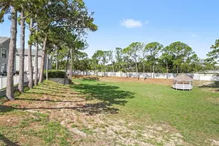 12049 Hoosier Ct, Hudson, FL 34667 - Photo 16