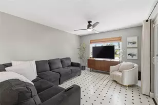 6725 Ralston Beach Cir, Tampa, FL 33614 - Photo 10