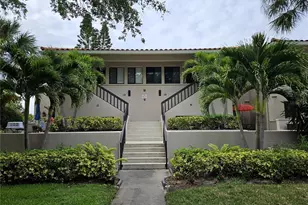 1800 Mariner Dr, Tarpon Springs, FL 34689 - Photo 2