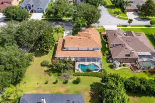 2713 Park Meadow Dr, Valrico, FL 33594 - Photo 68