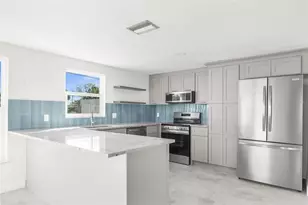13726 Michelle Ave, Hudson, FL 34667 - Photo 1