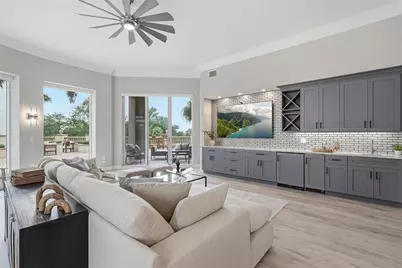 100 Beach Drive NE #301, Saint Petersburg, FL 33701 - Photo 2