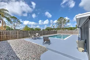 38620 Alpha Ave, Zephyrhills, FL 33540 - Photo 32