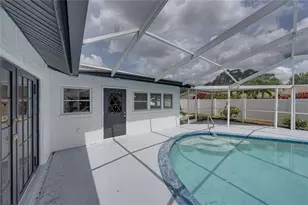 9305 120th Ln, Seminole, FL 33772 - Photo 36