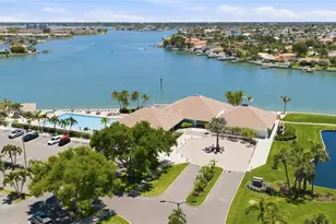9495 Blind Pass Rd, Saint Pete Beach, FL 33706 - Photo 44