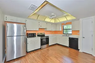 1616 Layton Ct, Sun City Center, FL 33573 - Photo 18