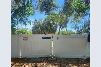 4826 Treasure Drive, New Port Richey, FL 34652 - Photo 16