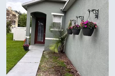 2320 Spring Hollow Loop, Wesley Chapel, FL 33544 - Photo 2