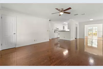 4813 W Bay Villa Avenue, Tampa, FL 33611 - Photo 32