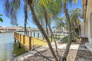 355 Boca Ciega Point Blvd, Saint Petersburg, FL 33708 - Photo 58