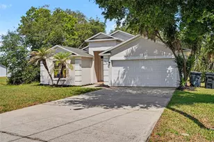 1906 Lakeview Way, Kissimmee, FL 34759 - Photo 2