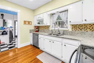 1114 3rd St N, Saint Petersburg, FL 33701 - Photo 22