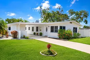 301 41st Ave, Saint Pete Beach, FL 33706 - Photo 1