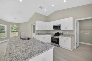 6005 Moongate Rd, Spring Hill, FL 34606 - Photo 18