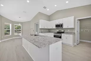 6005 Moongate Rd, Spring Hill, FL 34606 - Photo 56
