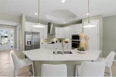 7153 Inlet Isles Court, Lakewood Ranch, FL 34211 - Photo 8