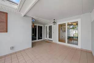 144 Boca Ciega Point Blvd N, Saint Petersburg, FL 33708 - Photo 30