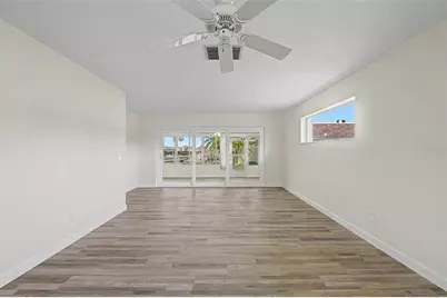144 Boca Ciega Point Boulevard N, Saint Petersburg, FL 33708 - Photo 8