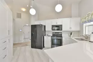 2333 E Del Webb Blvd, Sun City Center, FL 33573 - Photo 14