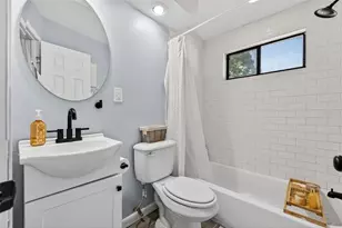 4750 39th Ave N, Saint Petersburg, FL 33714 - Photo 16