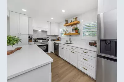 710 31st Avenue N, Saint Petersburg, FL 33704 - Photo 18