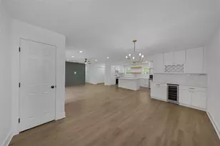 710 31st Ave N, Saint Petersburg, FL 33704 - Photo 22