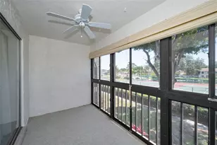 9700 Starkey Rd, Seminole, FL 33777 - Photo 20