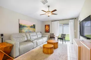 12011 MIracle Mile Dr, Riverview, FL 33578 - Photo 10