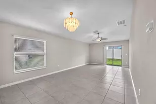 12011 MIracle Mile Dr, Riverview, FL 33578 - Photo 8