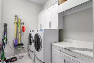 3215 W De Leon St, Tampa, FL 33609 - Photo 18