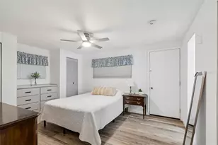 7186 Mt Arlington Dr NE, Saint Petersburg, FL 33702 - Photo 38