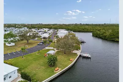 7186 Mount Arlington Drive NE #421, Saint Petersburg, FL 33702 - Photo 72
