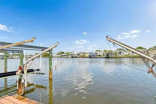 7186 Mt Arlington Dr NE, Saint Petersburg, FL 33702 - Photo 54