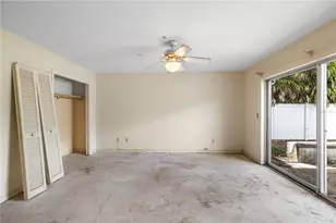10309 Reclinata Ln, Tampa, FL 33618 - Photo 22