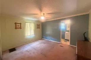 8582 W Admiral Byrd Ln, Crystal River, FL 34429 - Photo 2