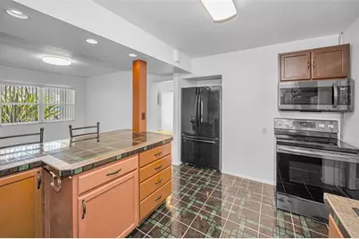 720 Bruce Avenue, Clearwater Beach, FL 33767 - Photo 16