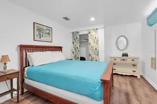 6921 Mango Ave S, Saint Petersburg, FL 33707 - Photo 48