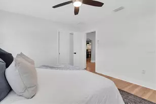 6921 Mango Ave S, Saint Petersburg, FL 33707 - Photo 40