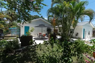 6921 Mango Ave S, Saint Petersburg, FL 33707 - Photo 54