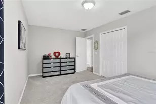 8821 N River Rd, Tampa, FL 33635 - Photo 32