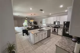 5253 Suncatcher Dr, Wesley Chapel, FL 33545 - Photo 10