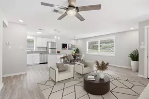 997 Cedarwood Ave, Dunedin, FL 34698 - Photo 2